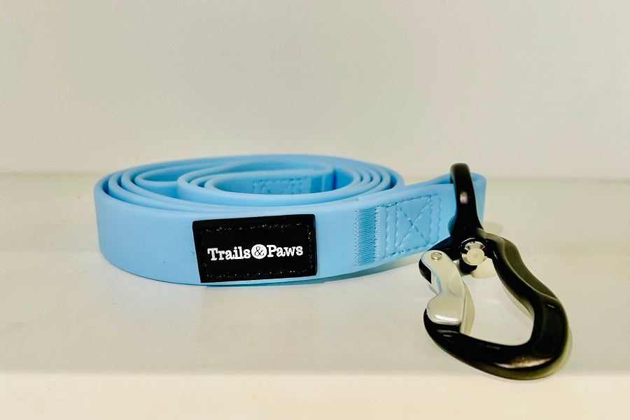1.2m blue waterproof trails and paws dog lead